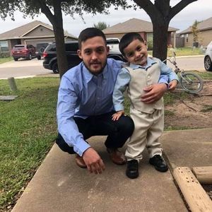 Meet your Posher, Ellis